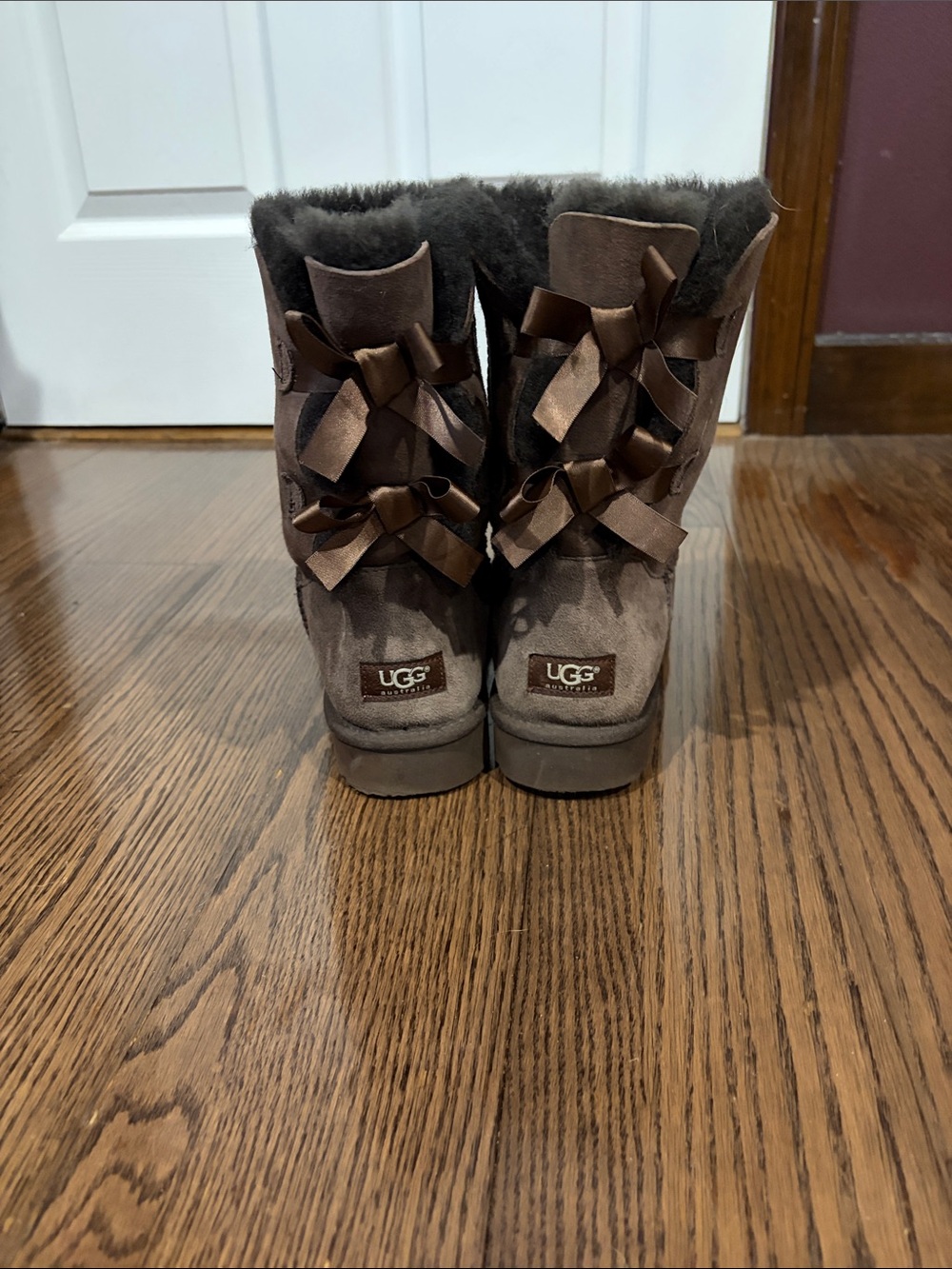 UGG Brown suede Triple Bailey bow sheepskin warm boots sz 11
